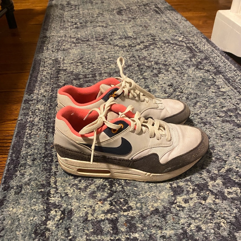 Nike Air Max 1 Sz 8